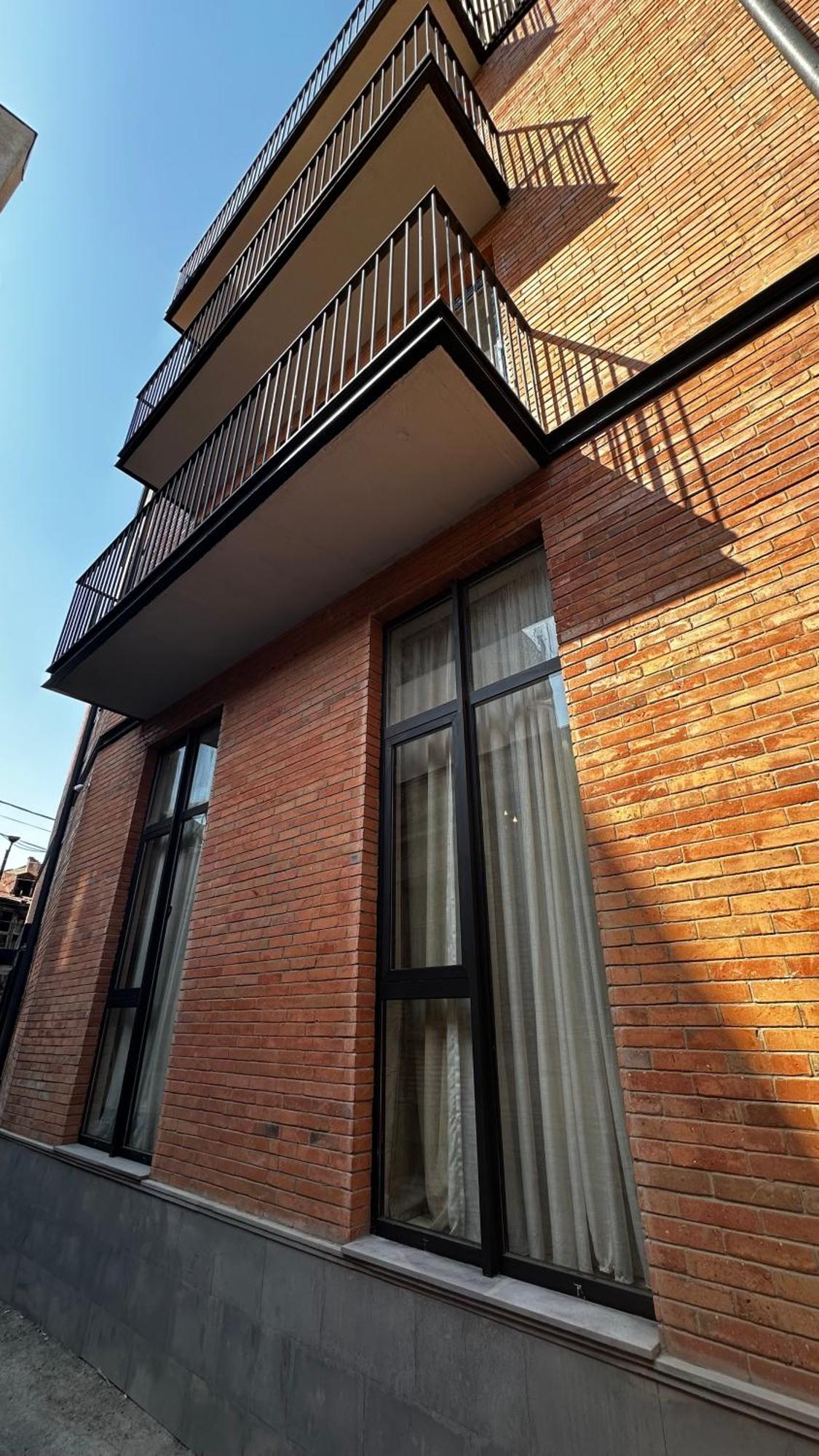 Made With Love Apartment Tbilisi Eksteriør billede